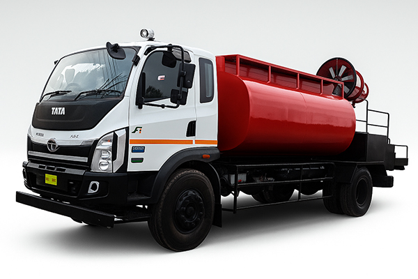 High-Efficiency Street Sweeping Truck